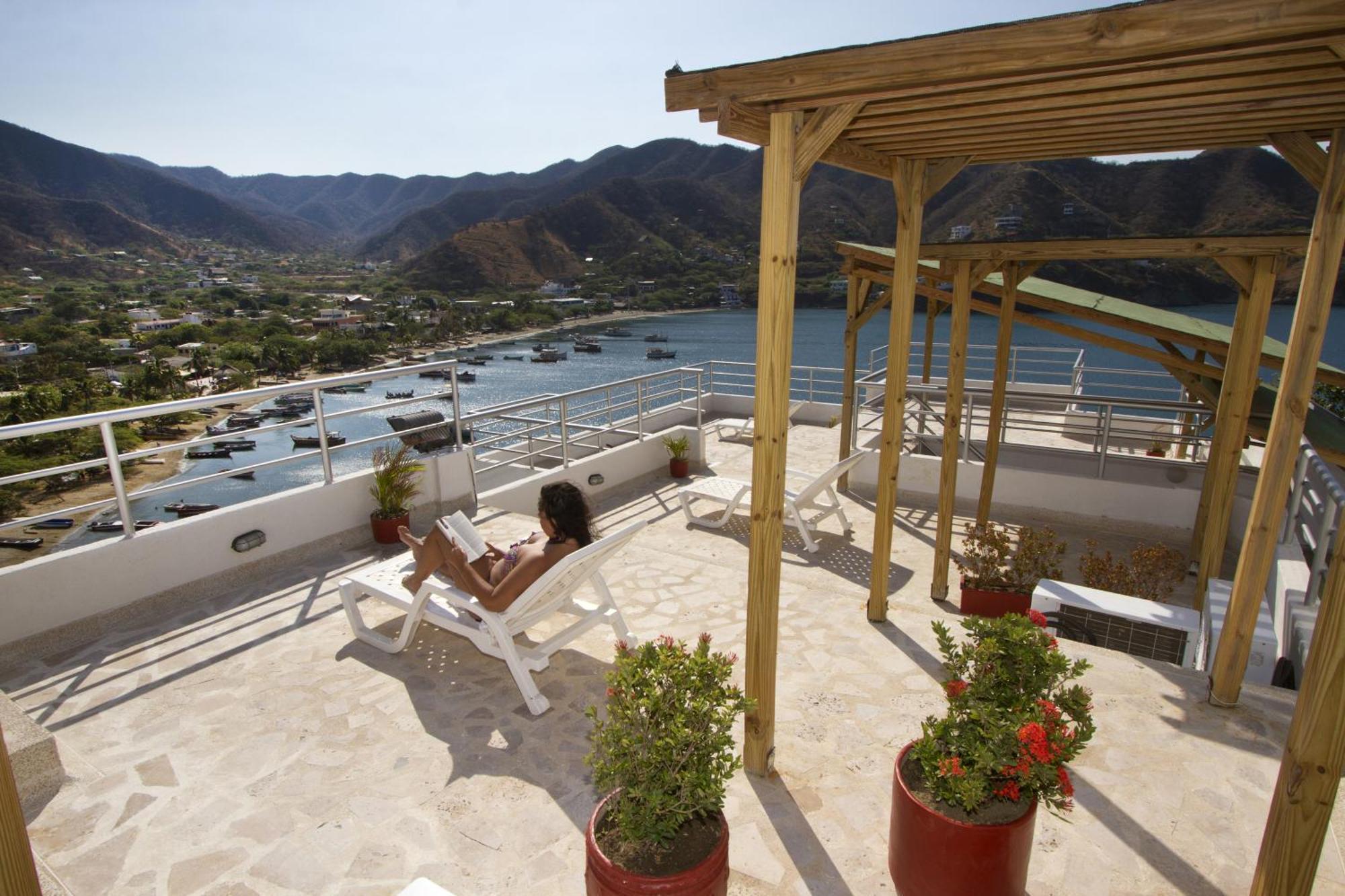 Hotel Bahia Taganga Exterior photo